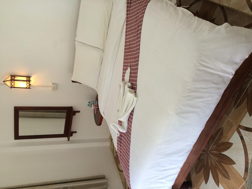 Phonemany Guesthouse Muang Pakbèng Exteriör bild