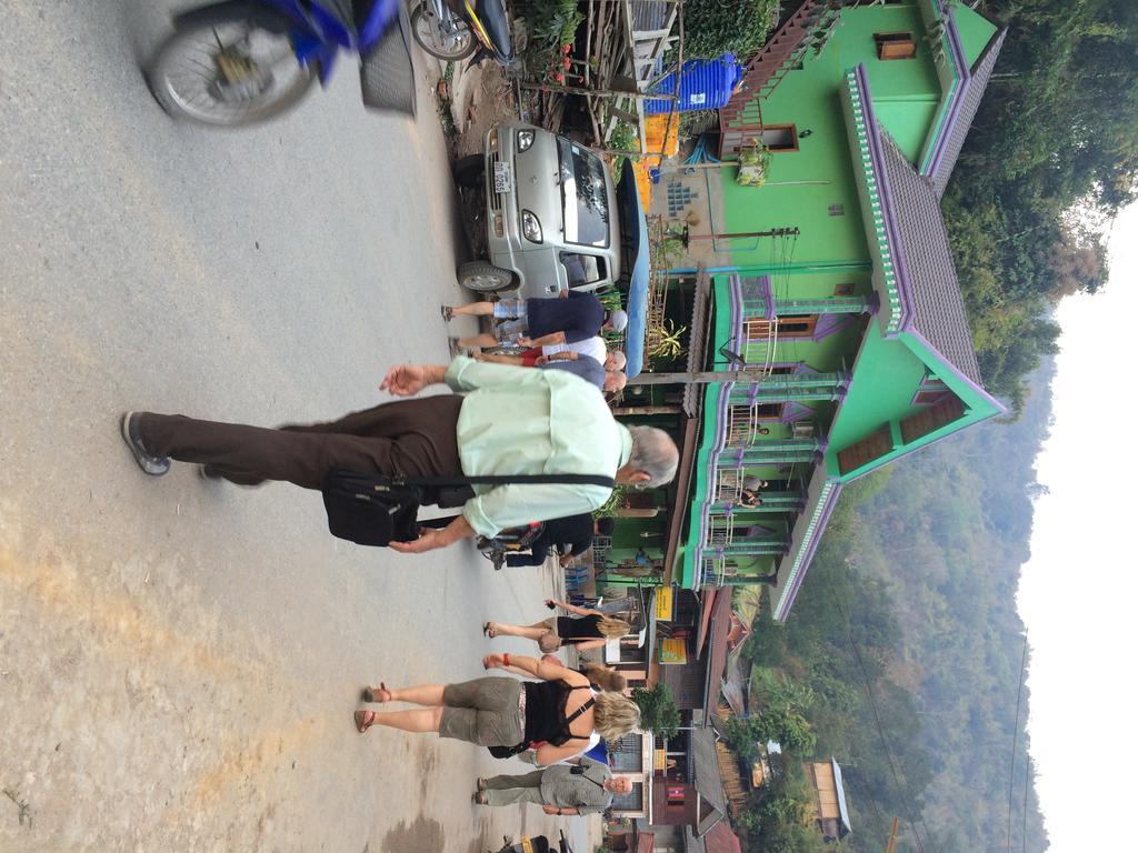 Phonemany Guesthouse Muang Pakbèng Exteriör bild