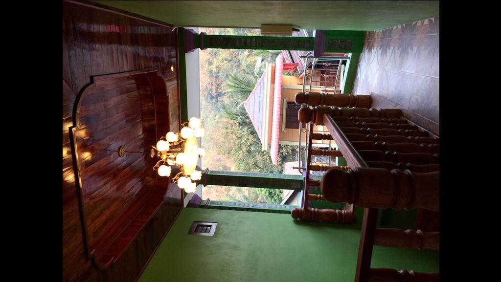 Phonemany Guesthouse Muang Pakbèng Exteriör bild